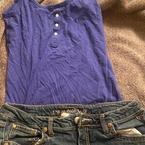 Get a two shirts plus 2 shorts in this bundle